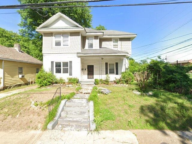 House image located at Memphis, TN 38106