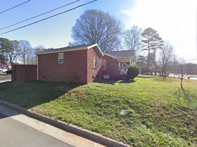 House image located at Charlotte, NC 28208