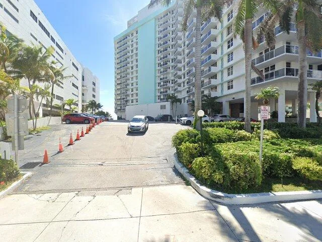 House image located at Hollywood, FL 33019