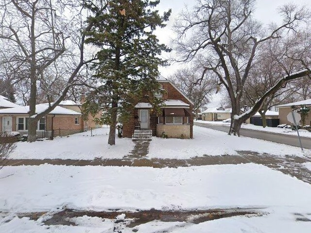 House image located at Chicago, IL 60628