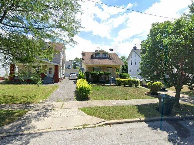 House image located at Cleveland, OH 44118