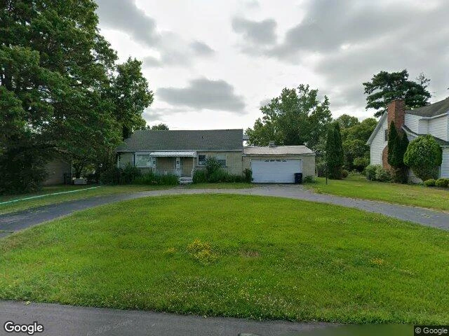 House image located at Grand Island, NY 14072