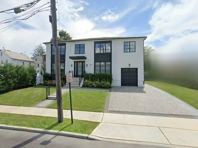 House image located at Cedarhurst, NY 11516