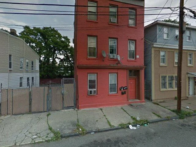 House image located at Paterson, NJ 07503