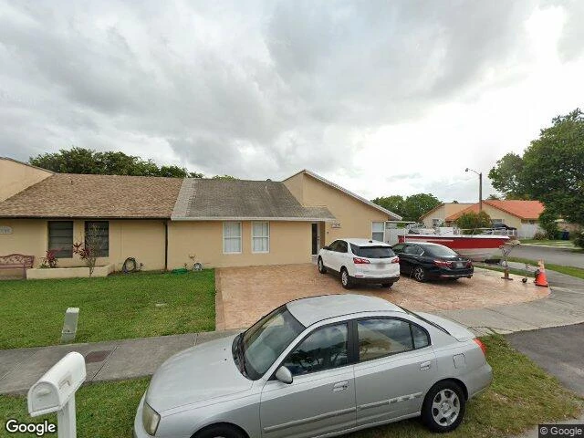 House image located at Miami, FL 33174