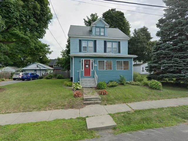 House image located at Syracuse, NY 13208