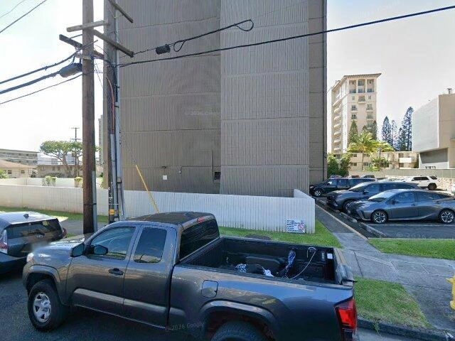 House image located at Honolulu, HI 96826