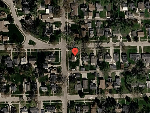 House image located at Freeport, IL 61032