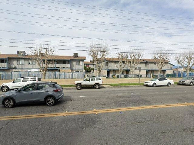 House image located at Fontana, CA 92335