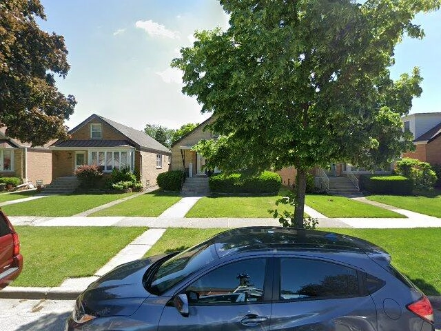 House image located at Riverside, IL 60546