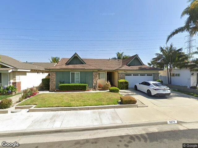 House image located at Huntington Beach, CA 92646