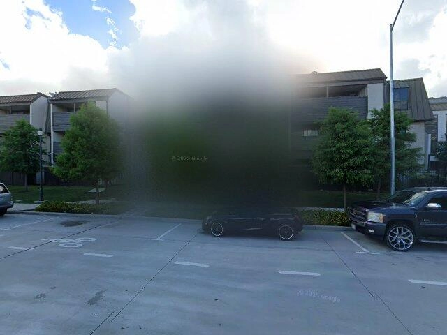 House image located at Houston, TX 77042