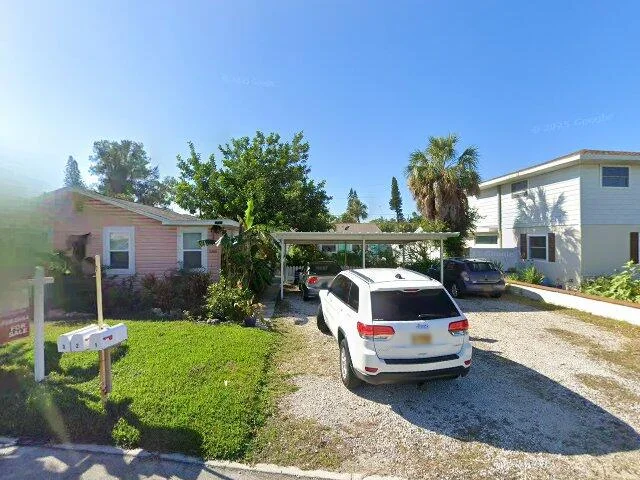 House image located at Saint Petersburg, FL 33708