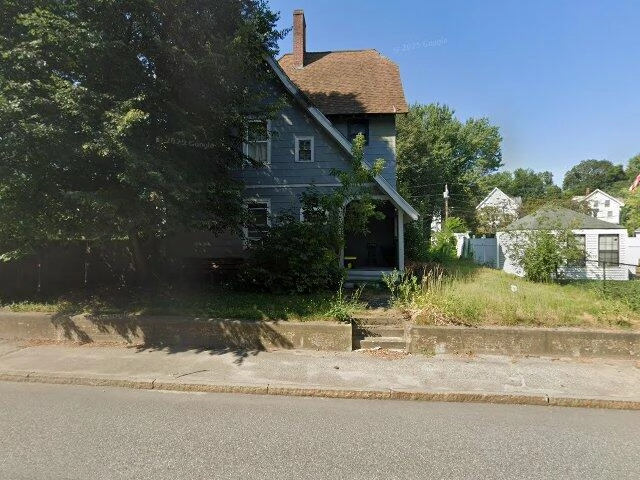 House image located at Manchester, NH 03102