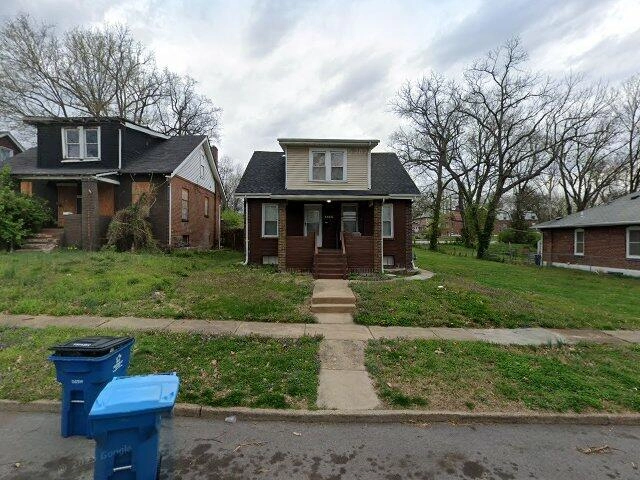 House image located at Saint Louis, MO 63133
