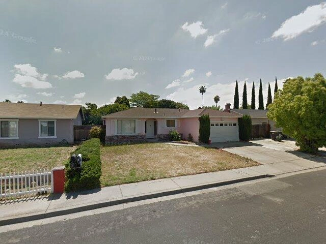 House image located at Pittsburg, CA 94565