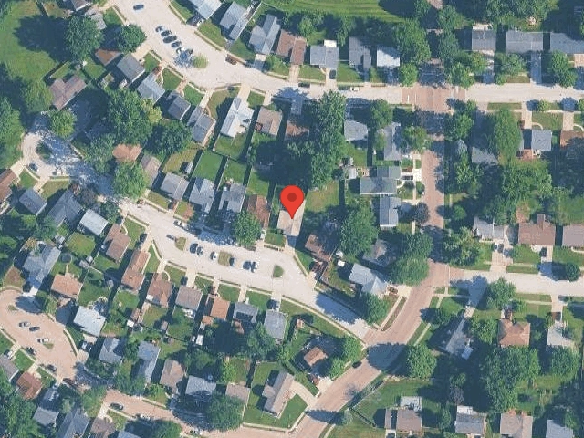 House image located at Aurora, IL 60506