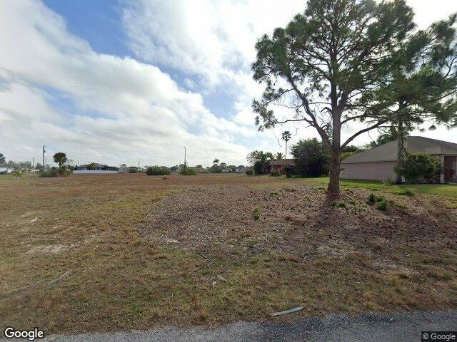 House image located at Cape Coral, FL 33993