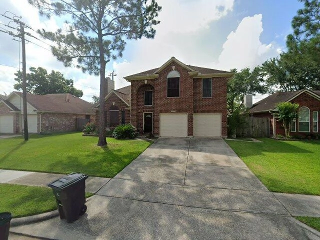 House image located at Friendswood, TX 77546