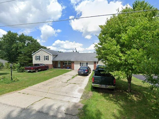 House image located at Aurora, IN 47001