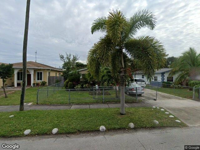 House image located at Hollywood, FL 33023
