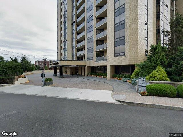 House image located at Fort Lee, NJ 07024