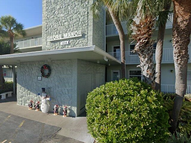 House image located at Saint Petersburg, FL 33707