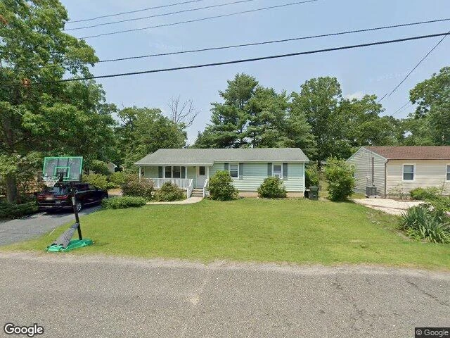 House image located at Tuckerton, NJ 08087