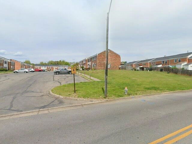 House image located at Vinton, VA 24179