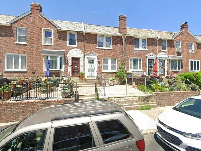 House image located at Philadelphia, PA 19138