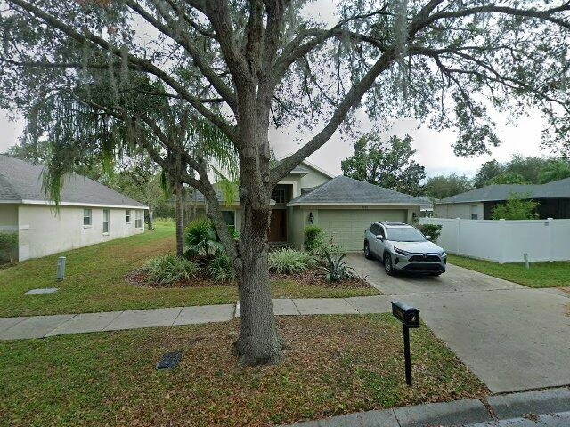 House image located at Lithia, FL 33547