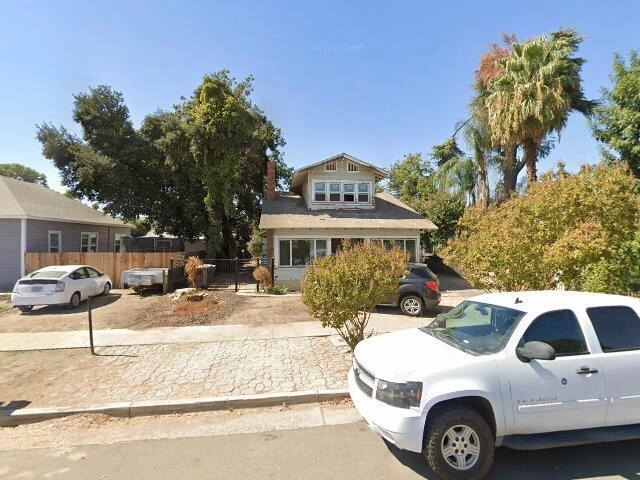 House image located at Tulare, CA 93274