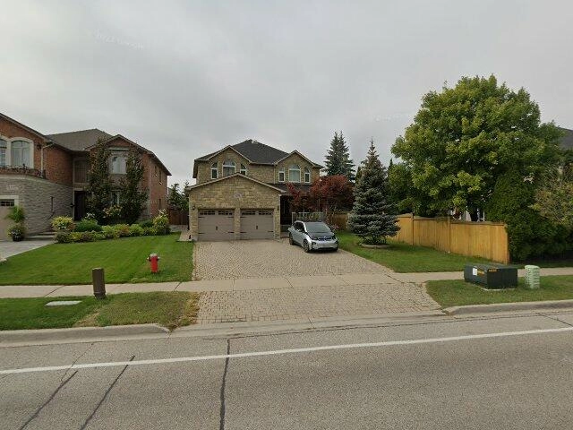 House image located at Palm Beach Gardens, FL 33418