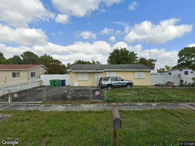 House image located at Miami, FL 33177