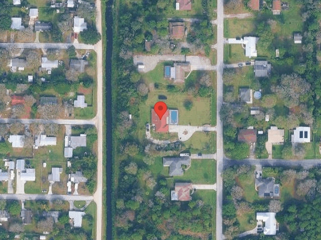 House image located at Fort Pierce, FL 34982