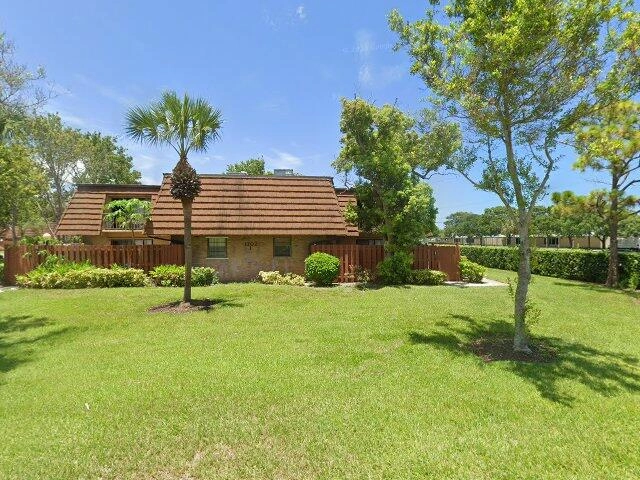 House image located at Fort Pierce, FL 34950
