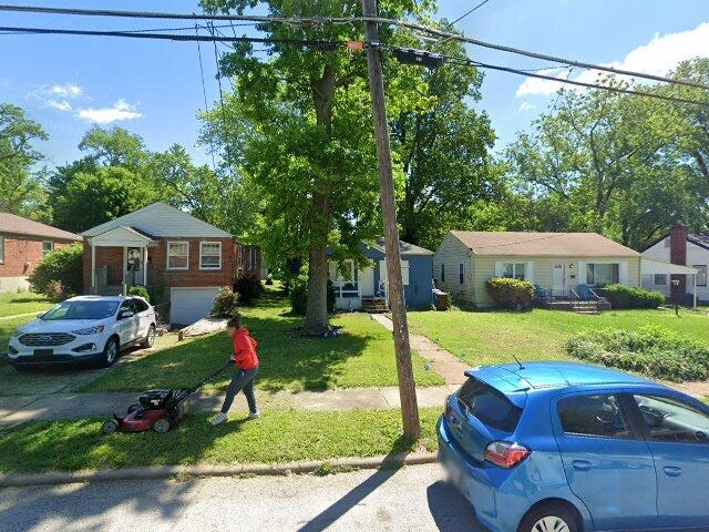 House image located at Saint Louis, MO 63135