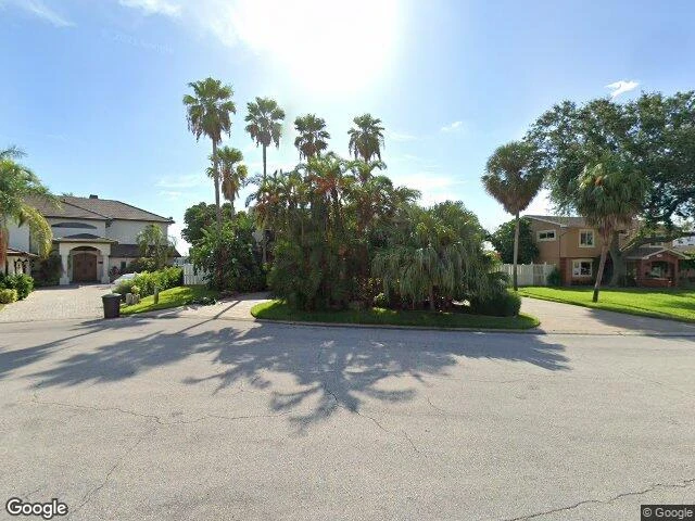 House image located at Saint Petersburg, FL 33707