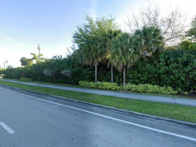 House image located at West Palm Beach, FL 33404