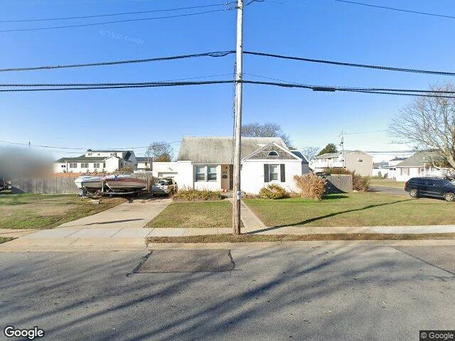 House image located at Lindenhurst, NY 11757