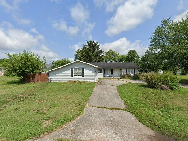 House image located at Columbus, IN 47201