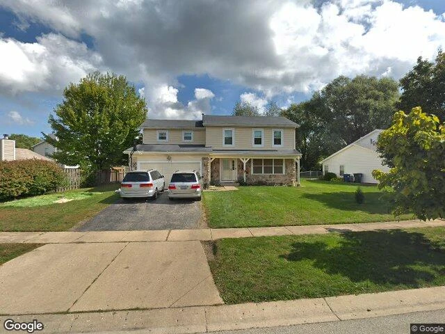 House image located at Algonquin, IL 60102