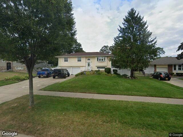 House image located at Islip Terrace, NY 11752