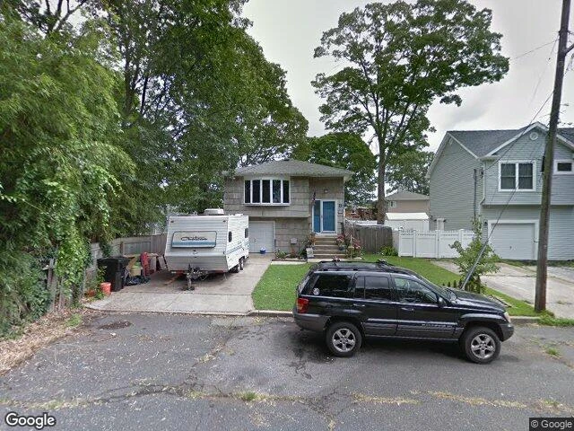 House image located at Bay Shore, NY 11706