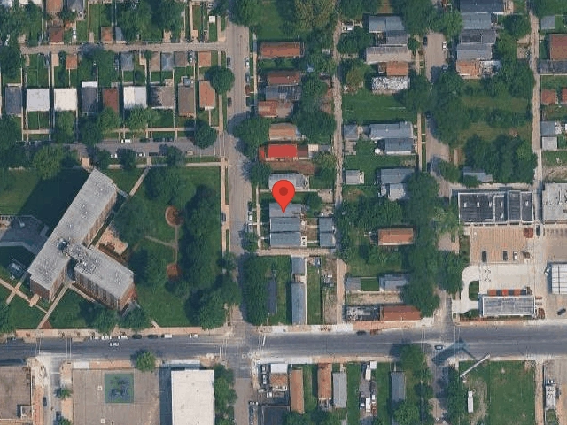 House image located at Chicago, IL 60609