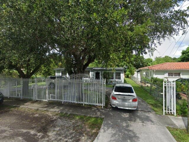 House image located at Miami, FL 33161
