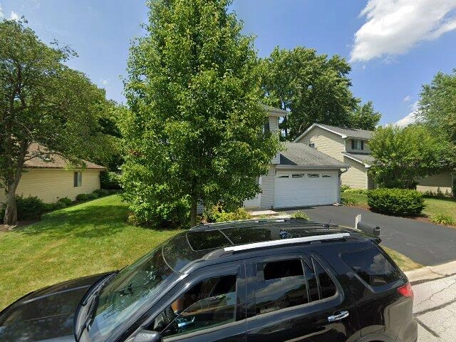 House image located at Lisle, IL 60532