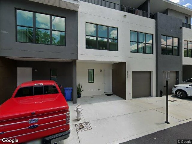 House image located at Tampa, FL 33614