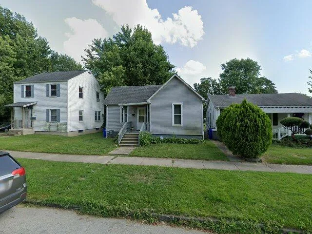 House image located at Decatur, IL 62526