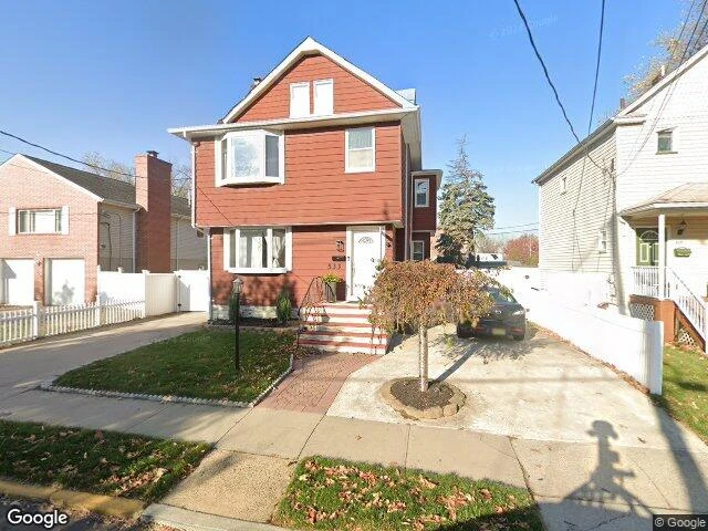 House image located at Ridgefield, NJ 07657